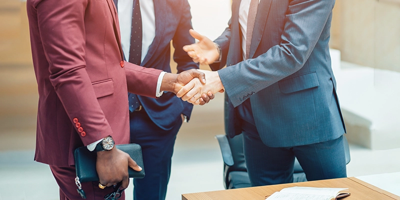 The advantages of business etiquette understanding is that you will be able to conduct yourself gracefully while networking and building connections.
